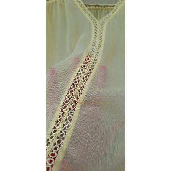 Katherine Barclay Montreal Semi Sheer Crochet Yellow V neck Blouse Size M Easter - Picture 3 of 9